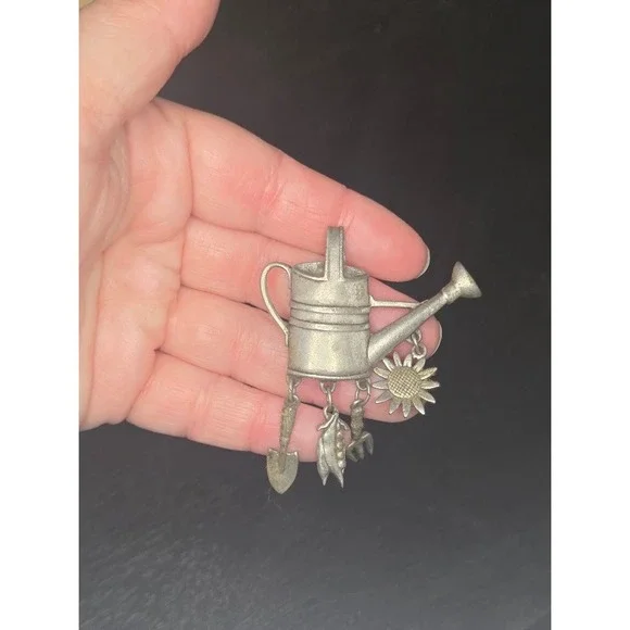JJ Jonette Jewelry Pewter Watering Can Gardening Brooch Pin Sunflower Tools - Picture 1 of 4